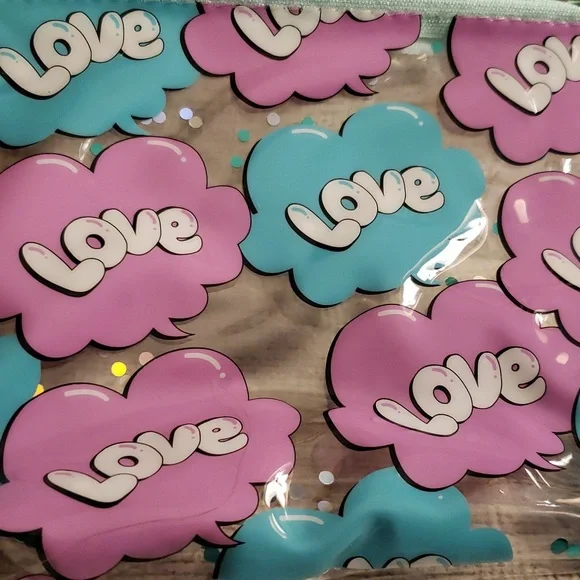 2 pc Bundle  Betsey Johnson Earrings & small makeup bag* - Picture 13 of 13